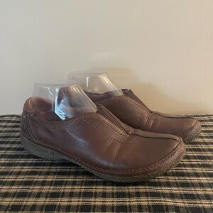 Clarks Artisan Brown Leather Comfort Slip-On Loafers Active Air Women's 8.5 #316